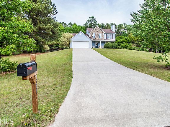 2nd image of 1588 Timber Heights Dr