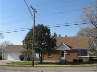 2 W Palmer Ave, Northlake, IL 60164