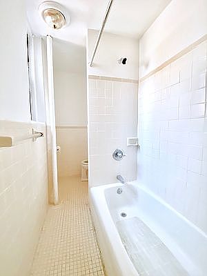 5th image of 160 Claremont Ave APT 1J