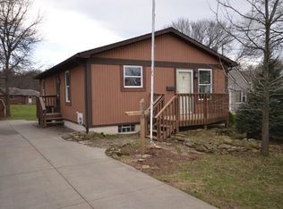 2440 Triplett Blvd, Akron, OH 44312