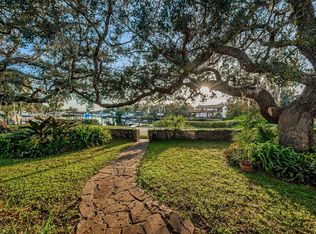 330 N Spring Blvd, Tarpon Springs, FL 34689