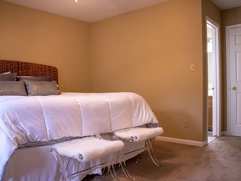 170 Northview Dr #6 — Photo 6