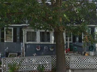 6 Roper St, Lowell, MA 01852