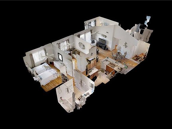 4th image of 1650 N 42nd Cir APT 201