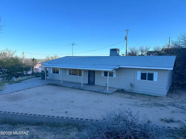442 E Silverwood Ln, Benson, AZ 85602