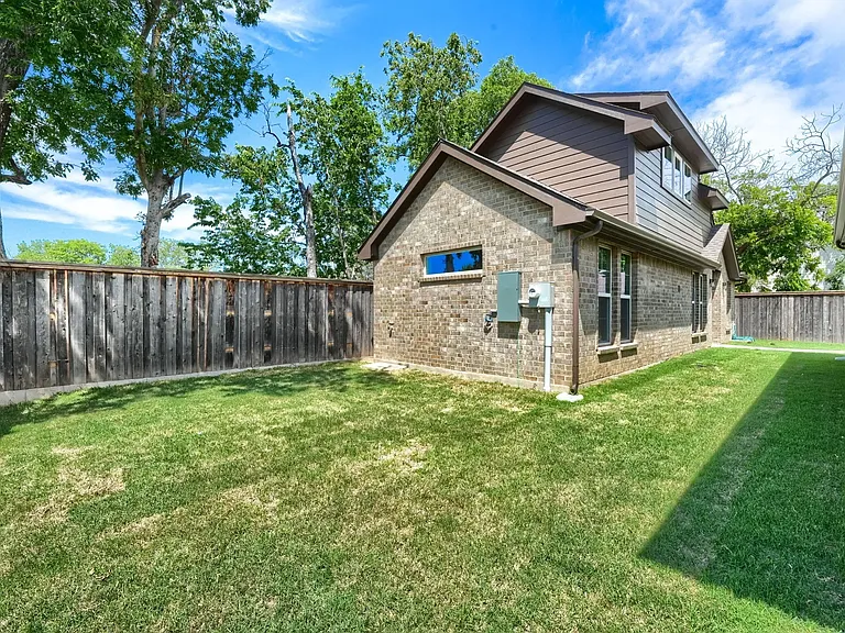 321 Fagg Dr #A — Photo 11