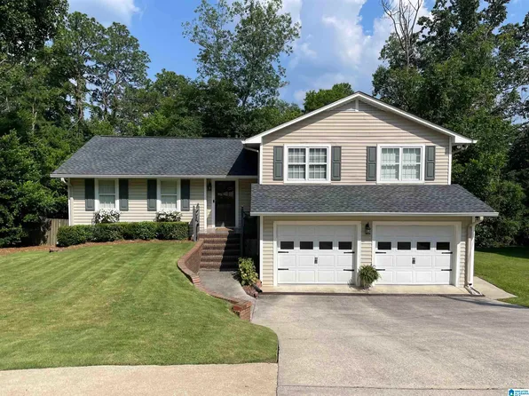 2295 Rockcreek Trl, Birmingham, AL 35226