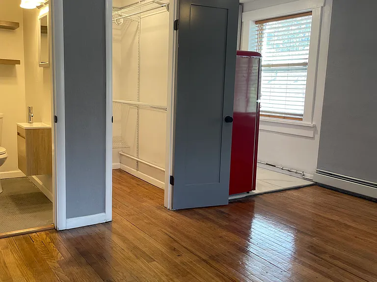 1750 N Pearl St #C7 — Photo 4