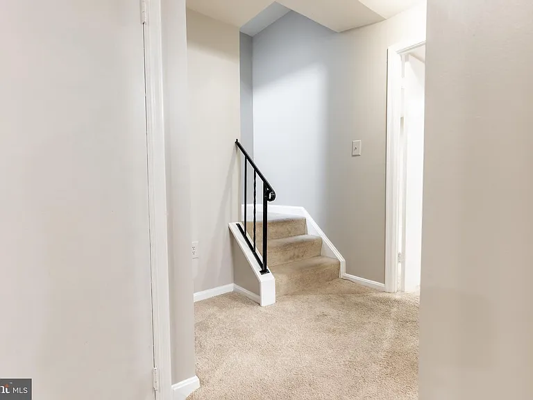 8020 Bethelen Woods Ln — Photo 28