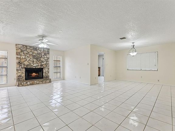 4th image of 1328 Andes Dr