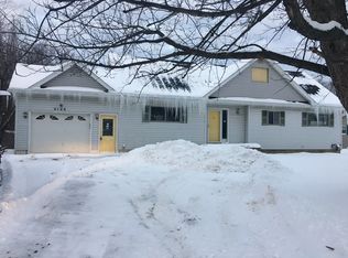 2126 Lehigh Station Rd, Pittsford, NY 14534