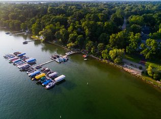 2777 Birch Harbor Ln, West Bloomfield, MI
