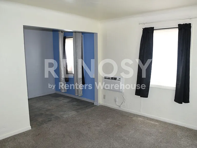 2532 E Adams St #8 — Photo 7