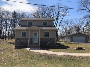22737 W Logan Ter, Antioch, IL 60002