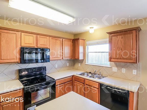 5th image of 4408 Causeway Ct