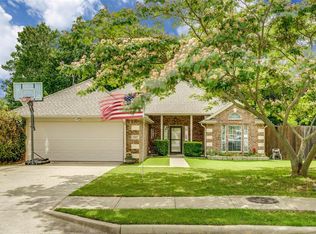 1537 Pioneer Valley Dr, Howe, TX 75459