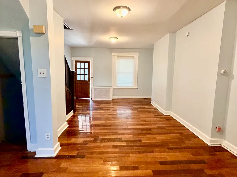 6320 Kingsessing Ave — Photo 4