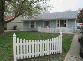 1920 Stonehenge Rd, Springfield, IL 62702