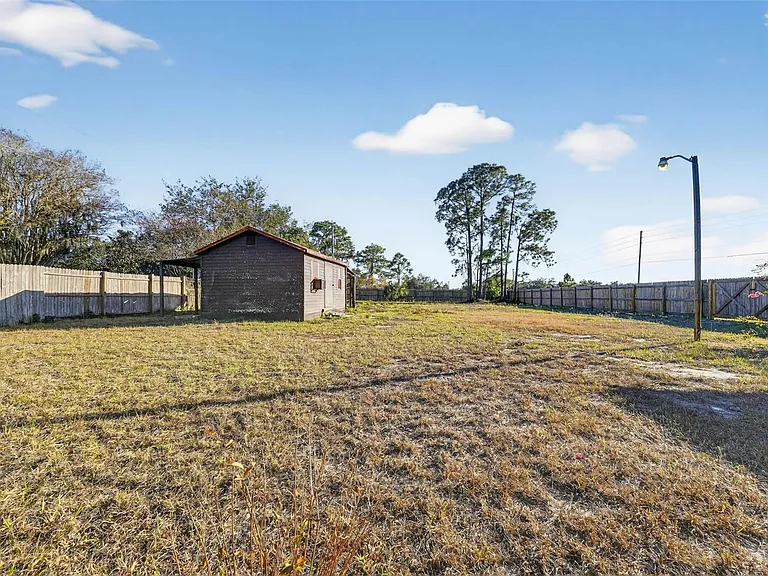 8812 Oakwood Dr — Photo 42
