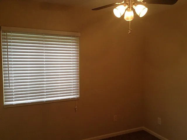 4838 Dartmouth Dr — Photo 10