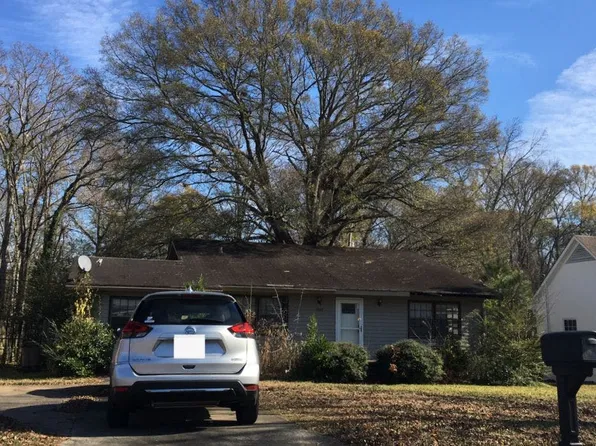 1802 Sherwood Dr SE, Decatur, AL 35601