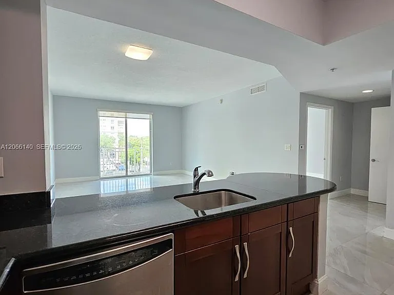 7270 SW 88th St #B202 — Photo 7