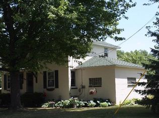 1463 Manitowoc Rd, Menasha, WI 54952