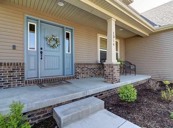 4th image of 1314 Garwood Dr
