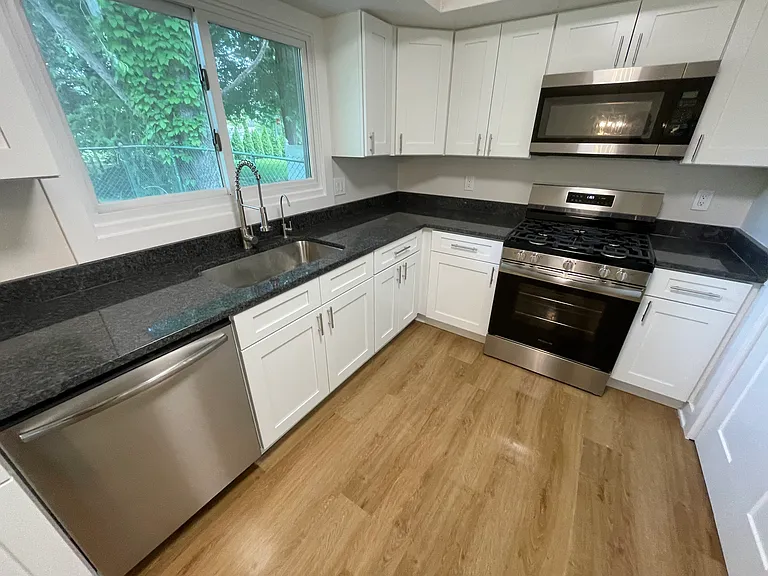 9230 92nd Pl — Photo 10