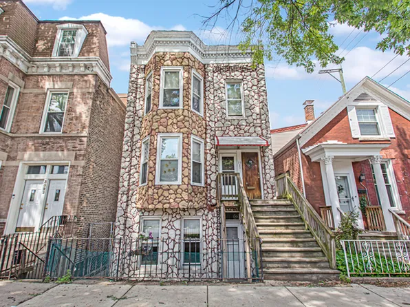 3520 S Winchester Ave APT 2, Chicago, IL 60609