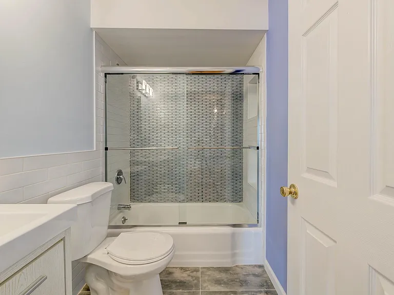 814 Fernview Dr — Photo 23