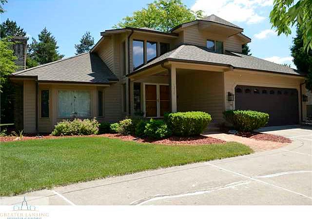 1st image of 4238 Sandridge Dr