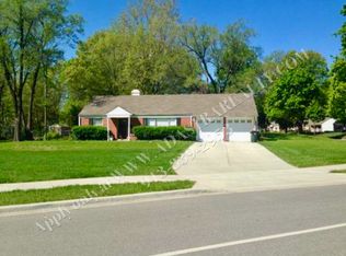 7800 Booth Dr, Prairie Village, KS 66208
