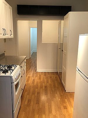 3rd image of 232 E 77th St APT 3B