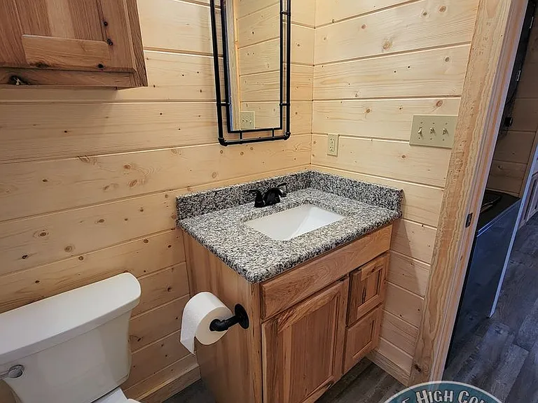 120 Oliver Ln — Photo 11