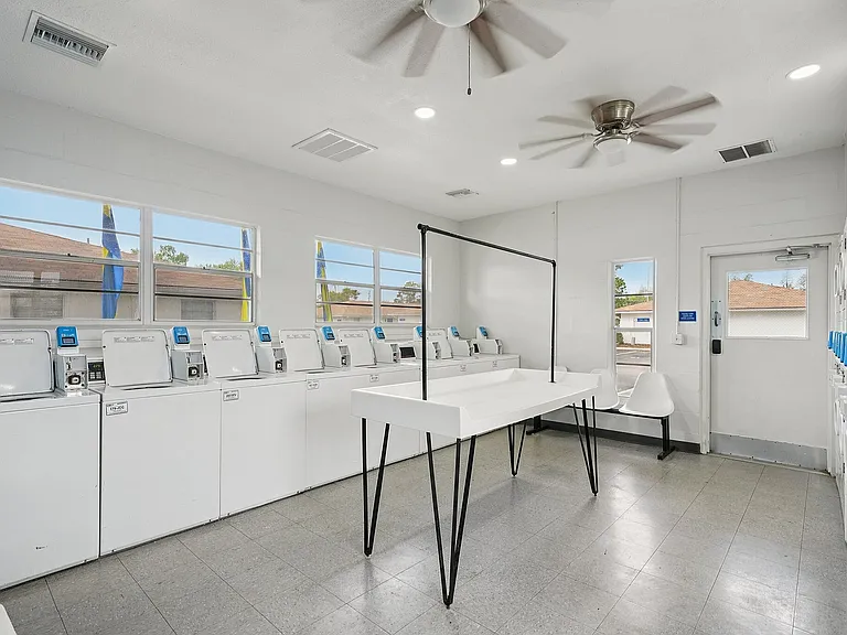 4-web-or-mls-Harden Blvd-2503-904
