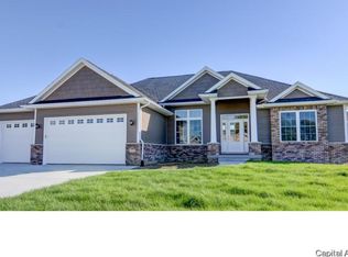 316 Sommerset Dr, Chatham, IL 62629
