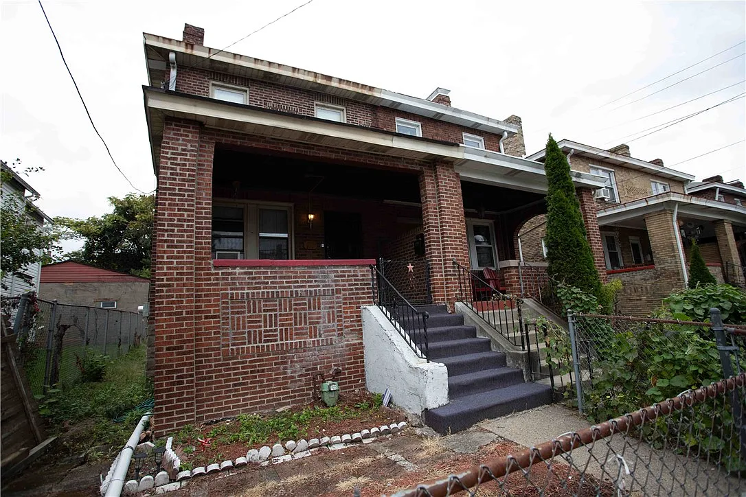 535 Mellon St photo 1
