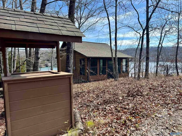 970 County Road 752, Cedar Bluff, AL 35959