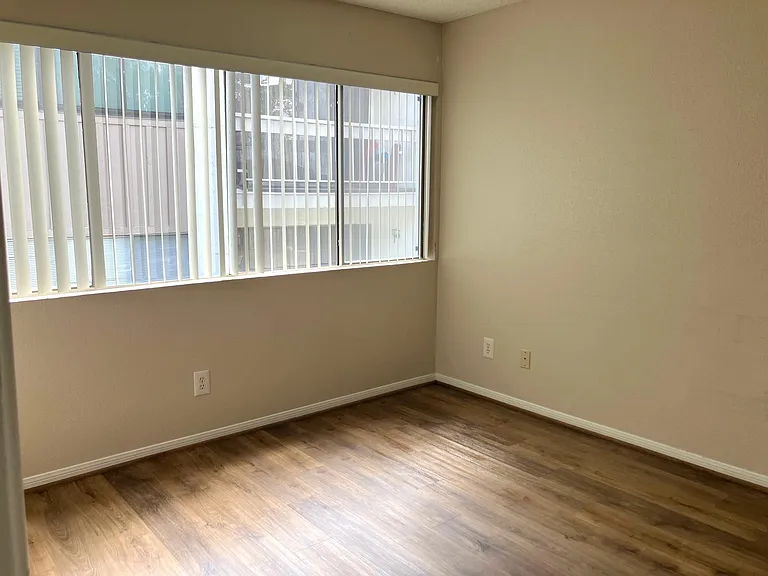 12100 Melville Dr #412 — Photo 13