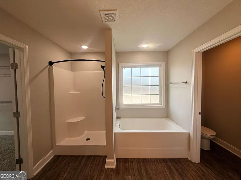 117 White Oak Dr — Photo 13