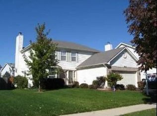 2848 Bluewater Cir, Naperville, IL 60564