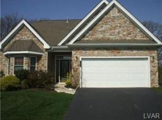 158 Glenmoor Cir N, Palmer Twp, PA 18045