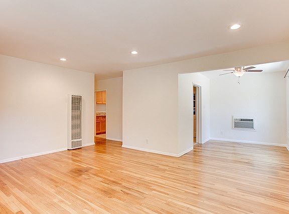 2nd image of 1840 Silver Lake Blvd #1