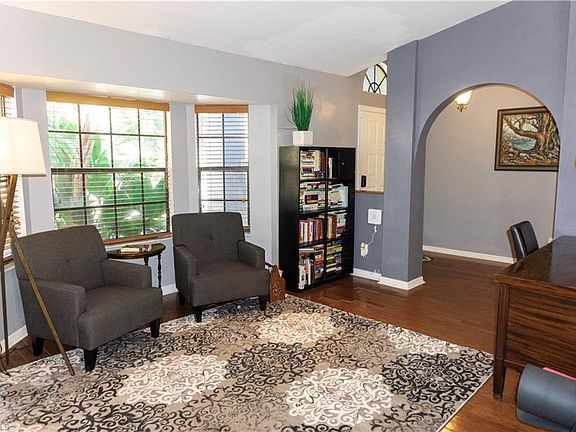 3rd image of 1466 Winkler Ave