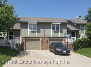 1106 Ridgeway Dr, Raymore, MO 64083