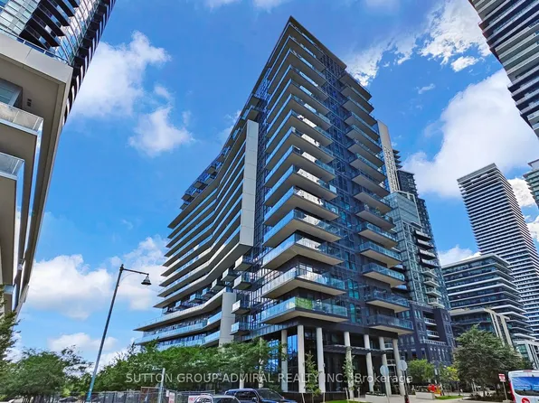 39 Annie Craig Dr #221, Toronto, ON M8V 0H1