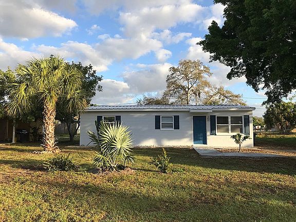 5th image of 918 Hyacinth St