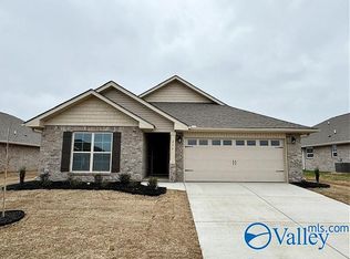 214 Gwinnett Dr, Madison, AL 35756