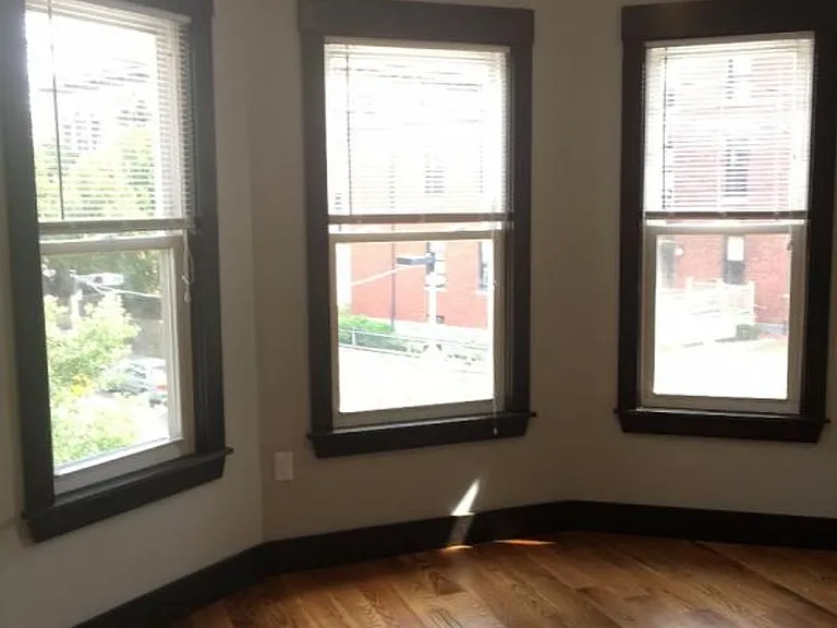 48 Creighton St #1 — Photo 15